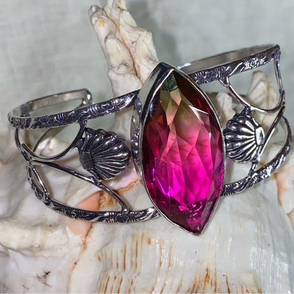 Sale * Striking Adjustable bi-color Tourmaline adjustable cuff